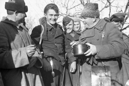 istoriya_odnogo_fotokomandir-25-j-strelkovoj-divizii-primo.jpg