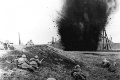 foto_vojnykrasnoarmejcy-v-boyax-za-osvobozhdenie-donbassa.jpg