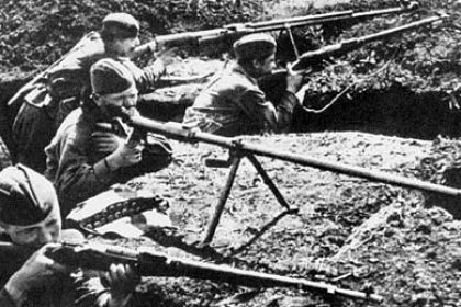 29-avgusta-1941-goda-gosudarstvennyj-komitet-oborony-prinyal.jpg