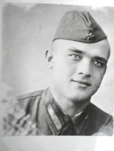 miroshin-ivan-fedorovich-najti-soldata.jpg