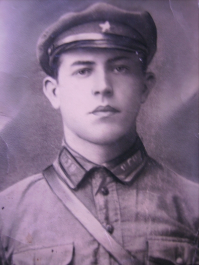 romanenko-vasil-dmitrovich-najti-soldata.jpg