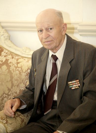 1587611345_-Николай-Васильевич-НАЙТИ-СОЛДАТА.jpg