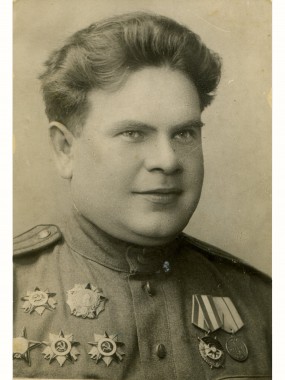 Гончар Константин Митрофанович