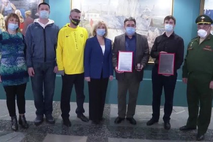 Обзор-СМИ-На-прошлой-неделе-мы-рассказывали-о-вручении-семье.jpg