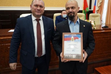 Обзор-СМИ-Руководитель-штаба-регионального-отделения-Бессмертного-пол.jpg