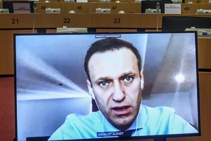 Обзор-СМИ-Ветеран-назвал-Навального-«человеком-без-чести-и-без.jpg