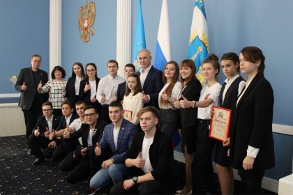 Награждение-двух-победителей-регионального-этапа-Всероссийс.jpg