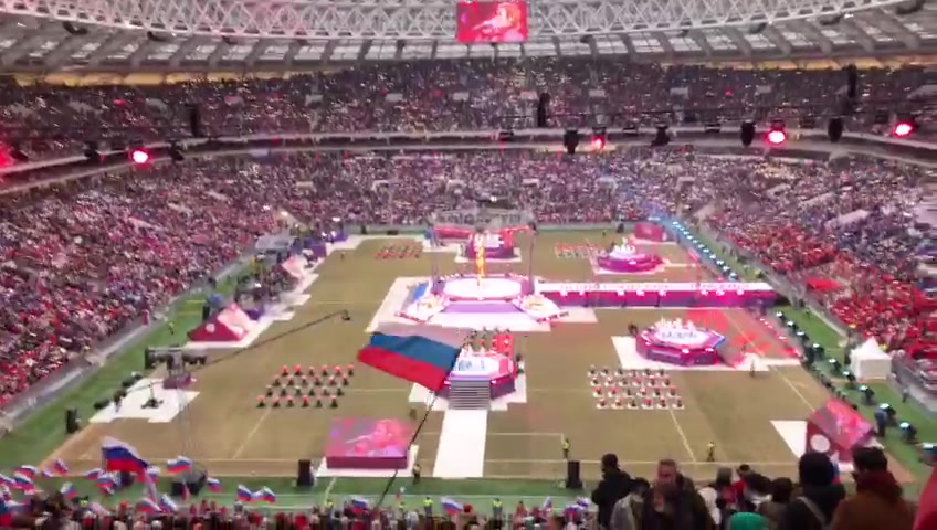 Праздничный концерт, посвященный семилетию воссоединения К...