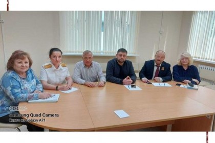 В-городе-Южно-Сахалинске-прошло-совещание-рабочей-группы-по.jpg