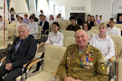 В-рамках-месячника-оборонно-массовой-работы-и-военно-патрио.jpg