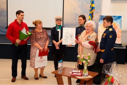 Единственной-из-ныне-живущих-женщин-штурманов-самолета-Пе-2.jpg