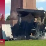 В городе Ровно уничтожен памятник освободителям Украины от нацизма